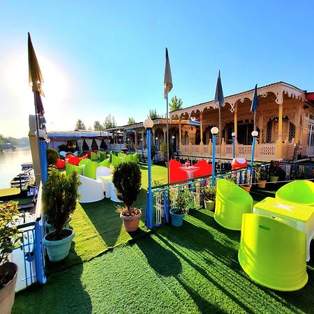 Aziz Palace Group Of Houseboats Srīnagar Exteriér fotografie